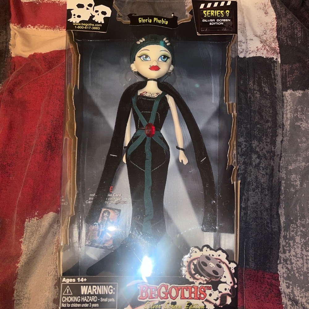 Bleeding Edge Begoths Series 8 Gloria Phobia 12" Silver Screen Edition 2009 New